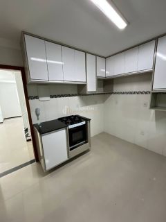 Casa de Condomínio  4 quartos 3 suítes  Pitangueiras