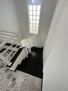 Casa de Condomínio  4 quartos 3 suítes  Pitangueiras