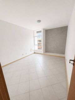 Casa Triplex em Condomínio Fechado | Itapuã
