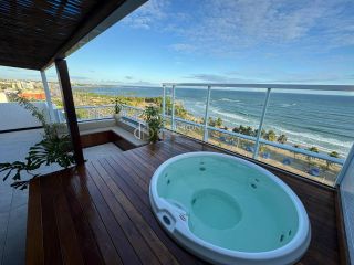 Apartamento 3 suítes Piatã