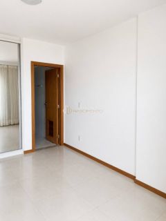 Apartamento Para Vender com 1 quarto 1 suíte no bairro Patamares em Salvador
