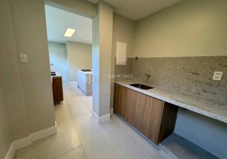 Apartamento 3/4 Reformado à Venda em Ondina – 110m²