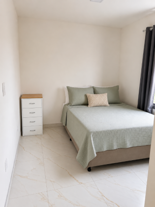 Casa  à Venda em Condomínio Fechado – Bairro SIM - Feira de Santana