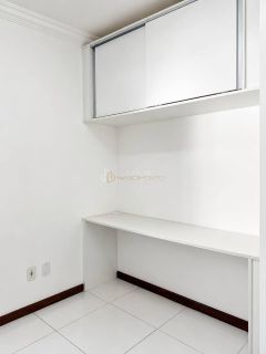 Apartamento Para Alugar com 3 quartos 1 suíte Stiep em Salvador