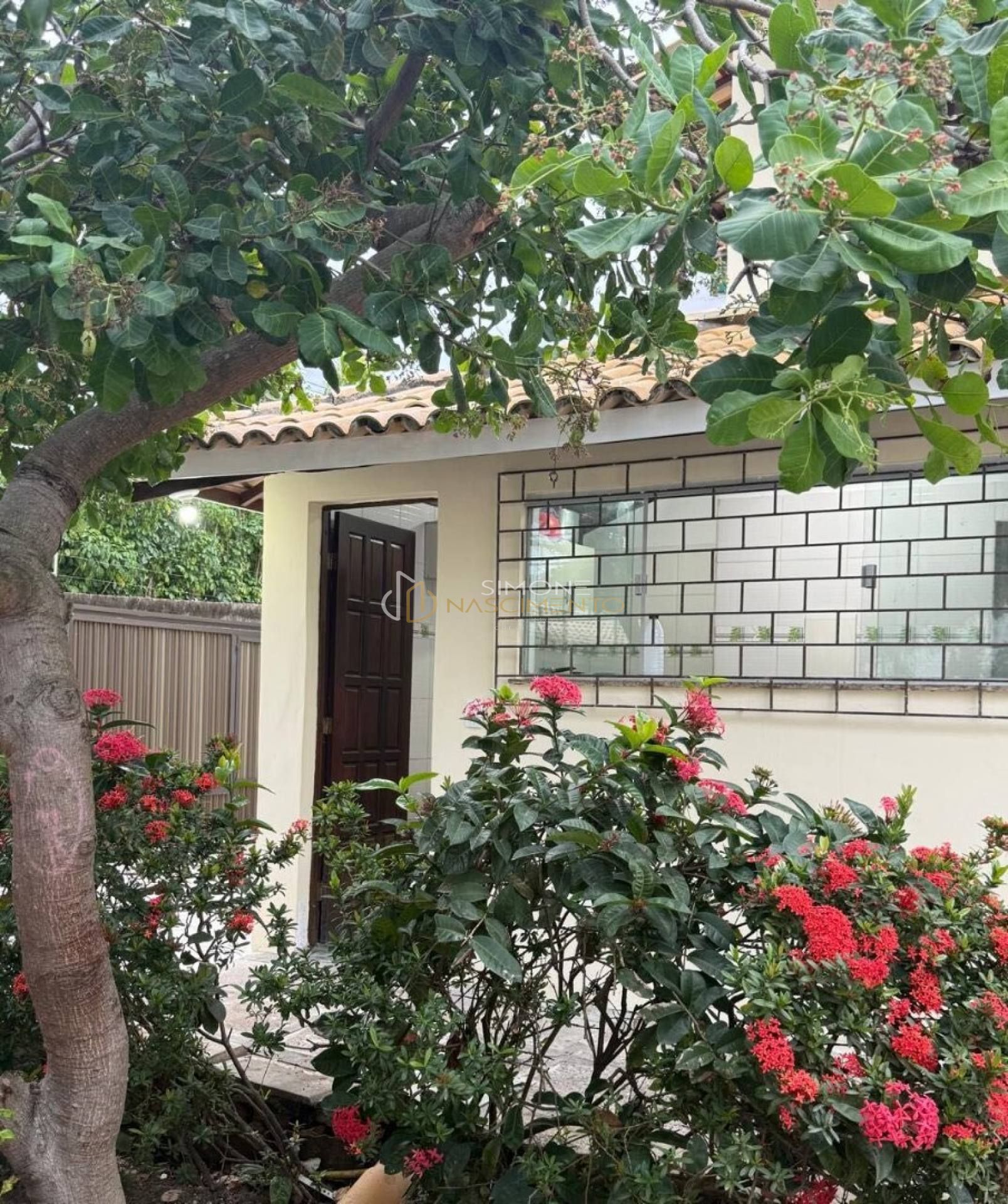Casa a venda 3 quartos 1 suíte - Ipitanga - Lauro de Freitas - Ba