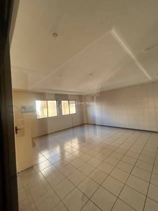 Imbui - Apartamento 2/4 com suite para aluguel