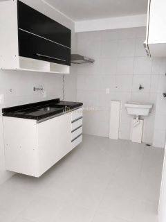 Apartamento Para Alugar com 2 quartos 1 suíte  Paralela