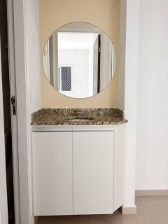 Apartamento Para Alugar com 2 quartos 1 suíte  Paralela