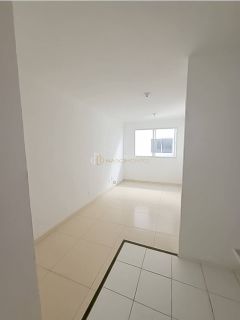 Apartamento Para Vender com 2 quartos Cajazeiras de Abrantes em Camaçari