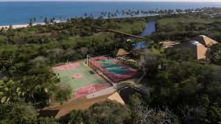 Terreno de Bairro Para Vender  Praia do Forte
