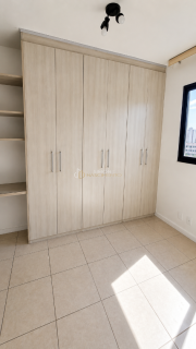 Apartamento Para Vender com 3 quartos 1 suítes