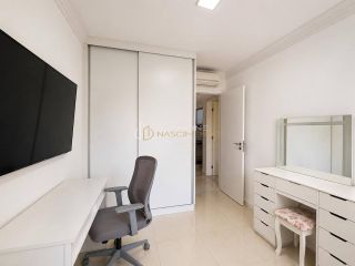 Apartamento Para Vender com 3 quartos 1 suíte  Alphaville I em Salvador