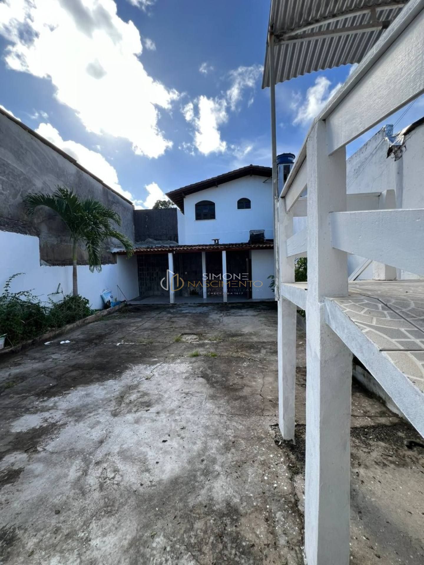 Casa Para Vender com 3 quartos 1 suíte Piatã em Salvador