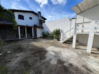Casa Para Vender com 3 quartos 1 suíte Piatã em Salvador