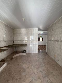 Casa Para Vender com 3 quartos 1 suíte Piatã em Salvador