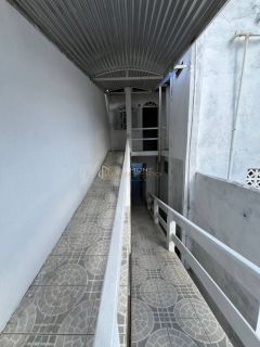 Casa Para Vender com 3 quartos 1 suíte Piatã em Salvador