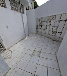 Casa Para Vender com 2 quartos  Piatã em Salvador