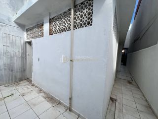 Casa Para Vender com 2 quartos  Piatã em Salvador