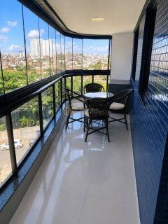 Apartamento Para Vender com 2 quartos 1 suíte na Boca do Rio em Salvador