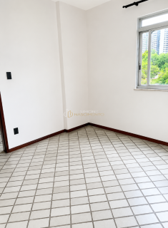 Apartamento Reformado à Venda no Canela– Excelente Localização Próximo à UFBA e Hospital das Clínicas