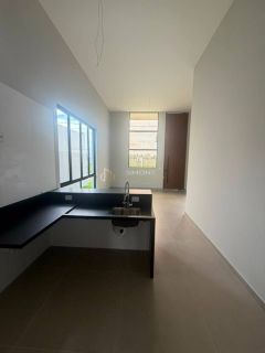 Casa de Condomínio 3 suíte Jardim Limoeiro