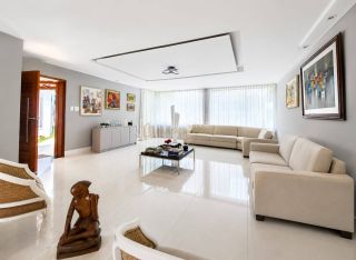 Casa de Condomínio Para Vender com 5 quartos 2 suítes no bairro Horto Florestal em Salvador