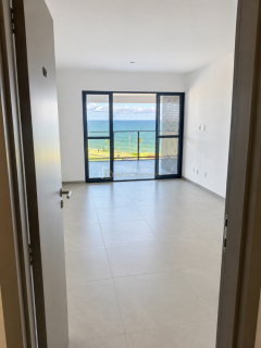 Apartamento Para Vender com 3 quartos 1 suítes no bairro Piatã em Salvador