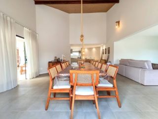 Casa de Condomínio 6 suítes Vila de Abrantes em Camaçari