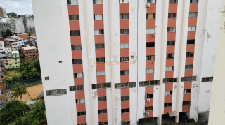 Apartamento Para Vender com 2 quartos no bairro Brotas em Salvador