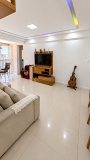 Apartamento de 108 m² à Venda – Amplo, Ventilado e Pronto para Morar