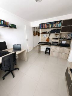 Casa de Condomínio  4 suítes  Vila de Abrantes em Camaçari