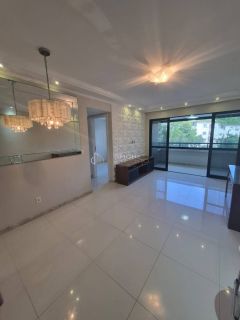Apartamento Para Alugar com 3 quartos 1 suíte Imbuí em Salvador
