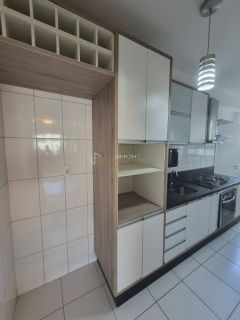 Apartamento Para Alugar com 3 quartos 1 suíte Imbuí em Salvador