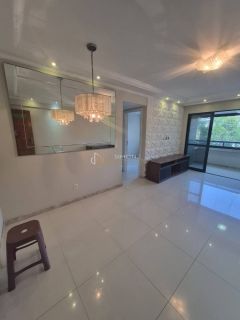 Apartamento Para Alugar com 3 quartos 1 suíte Imbuí em Salvador