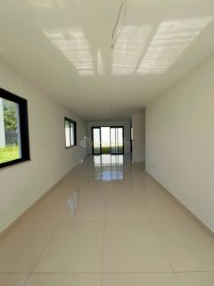 Casa à Venda em Condomínio | 4 Suítes | 160 m² | Camaçari/BA