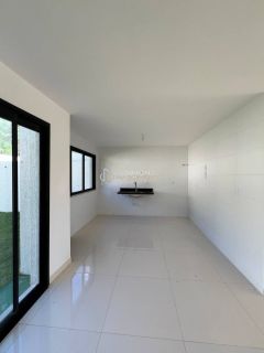 Casa à Venda em Condomínio | 4 Suítes | 160 m² | Camaçari/BA