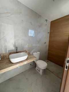 Casa à Venda em Condomínio | 4 Suítes | 160 m² | Camaçari/BA