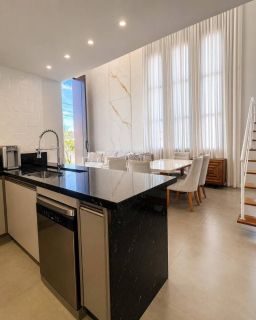 Casa de Condomínio 4 quartos 2 suítes Abrantes em Camaçari