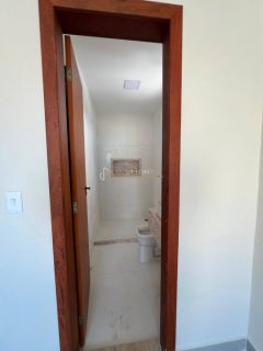 Casa à Venda 3 suítes - Miragem - Lauro de Freitas - Ba