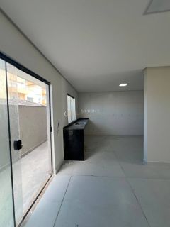Casa à Venda 3 suítes - Miragem - Lauro de Freitas - Ba