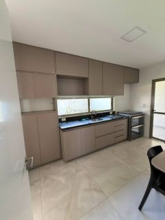 Casa à venda 4 quartos 3 suítes  - Priscila Dutra - Lauro de Freitas - Ba