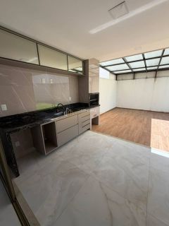 Casa à venda 4 quartos 3 suítes  - Priscila Dutra - Lauro de Freitas - Ba