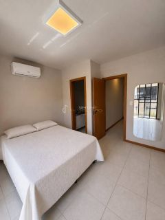 Village  com 4 quartos 3 suítes no bairro Pituaçu em Salvador