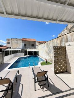 Casa Para Vender com 5 quartos 4 suítes  vila laura em Salvador