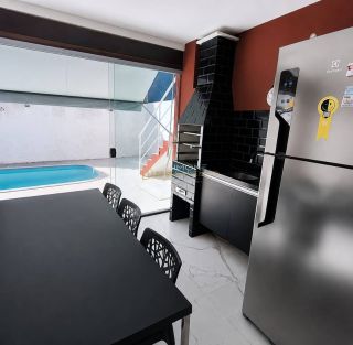 Casa de Condomínio  3 suítes Catu de Abrantes em Camaçari
