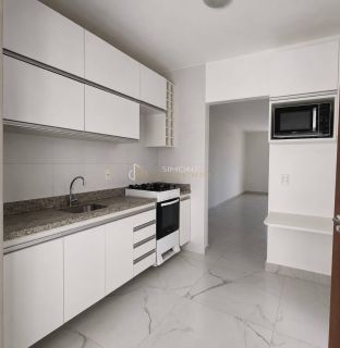 Casa de Condomínio  3 suítes Catu de Abrantes em Camaçari