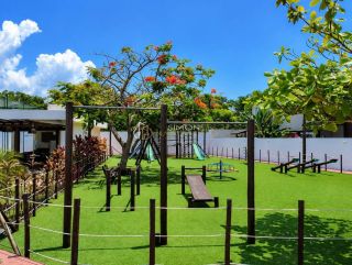 Casa de Condomínio  3 suítes Catu de Abrantes em Camaçari