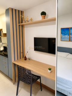 Studio Moderno Mobiliado à Venda na Barra | 22m² | Varanda | 1 Vaga | Infraestrutura Completa