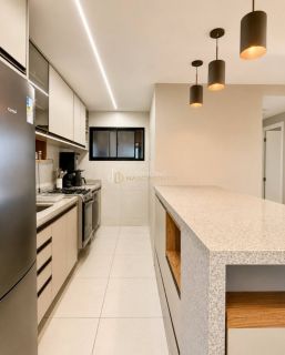 Apartamento Para Vender com 2 quartos 1 suíte no Imbuí em Salvador