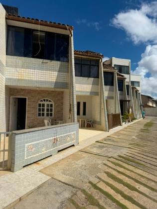 Village  Alugar com 2 quartos 1 suíte Ipitanga em Lauro De Freitas